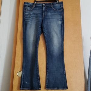 American Eagle Skinny Kick Jeans